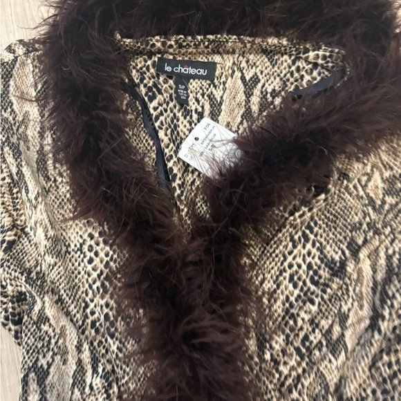 Le Chateau Snakeskin Robe with Faux Fur - Picture 5 of 9